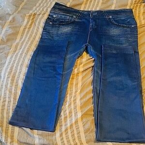 Genie Slim Leggins L-XL, 39" long, excellent shape.  Soft and hardly used.